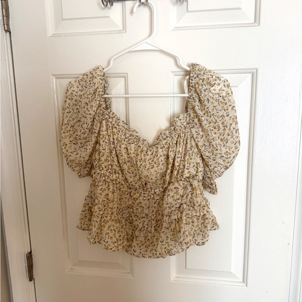 Livie Floral Top